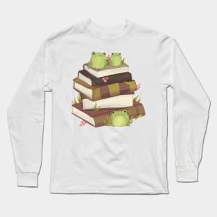 Cute Books and frogs Long Sleeve T-Shirt